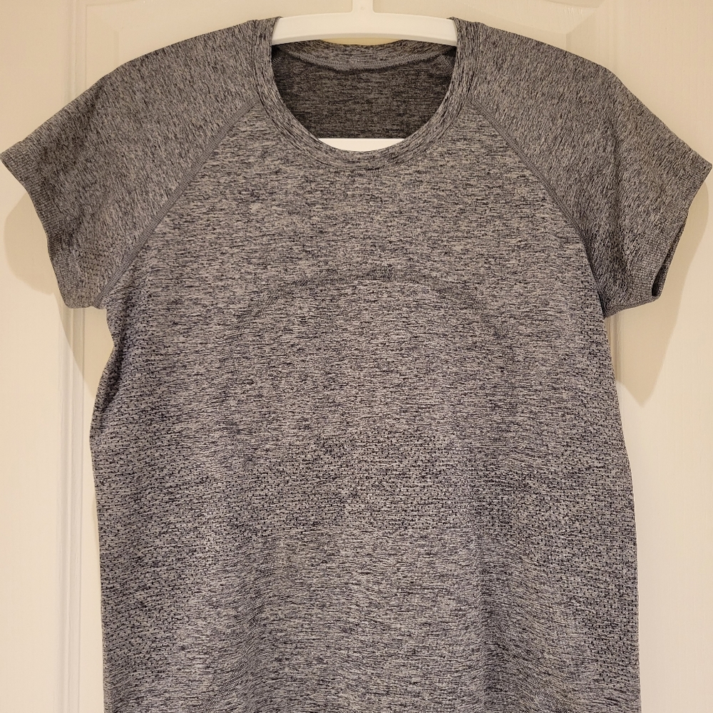 Women's Lululemon Swiftly Tech Short Sleeve 2.0 *City-San Francisco
